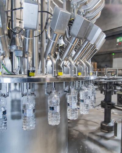 Chemical-Free PET Bottle Sanitation: Ozone Solutions for Malaysian Bottling Plants