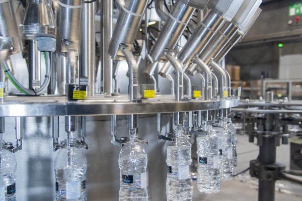 Chemical-Free PET Bottle Sanitation: Ozone Solutions for Malaysian Bottling Plants